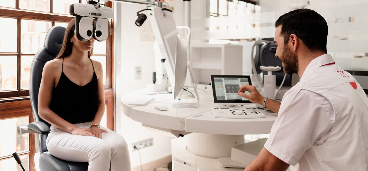 Detección de astigmatismo durante examen optométrico
